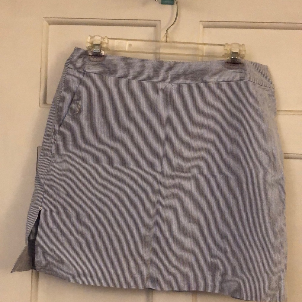Izod blue skort